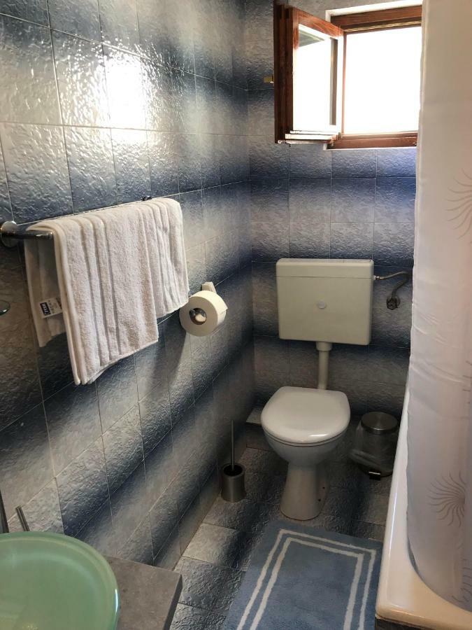 Studio Apartment Sabljic Kaštela エクステリア 写真