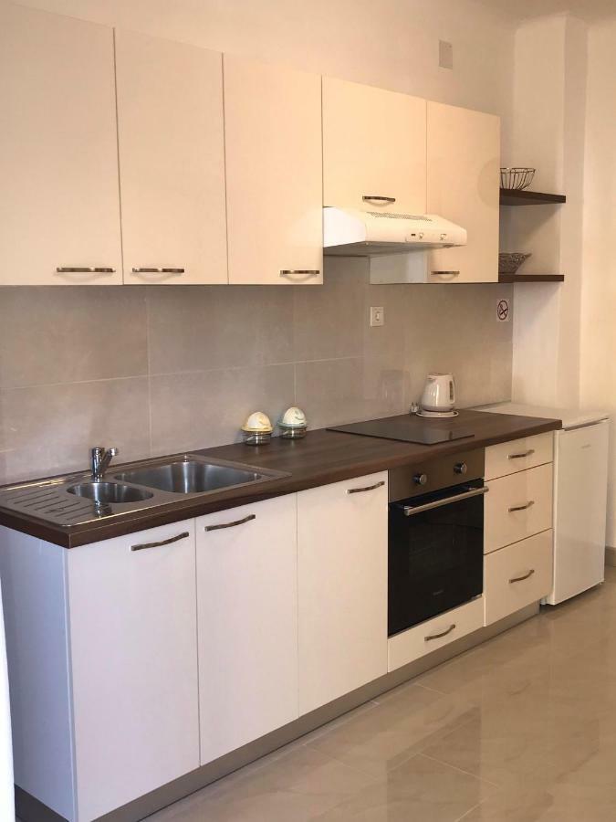 Studio Apartment Sabljic Kaštela エクステリア 写真