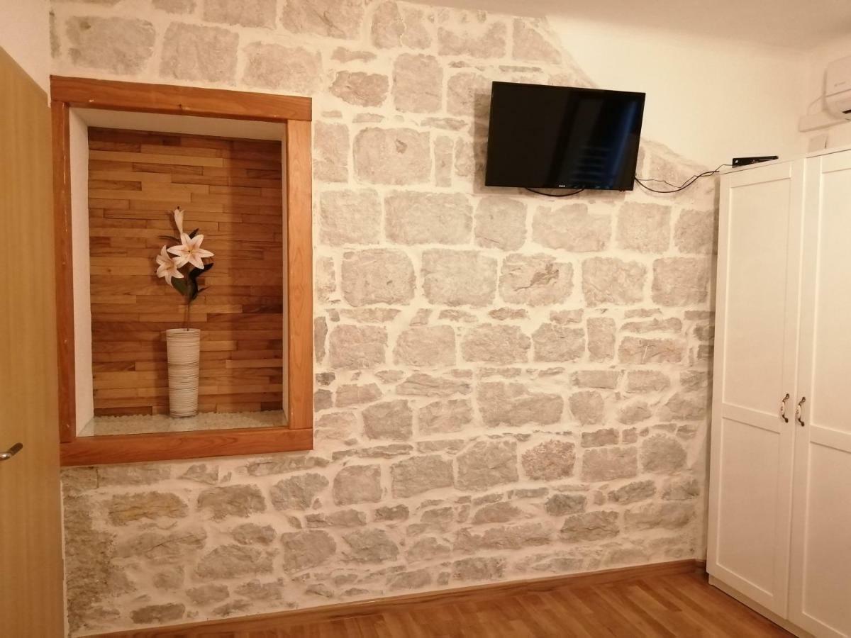 Studio Apartment Sabljic Kaštela エクステリア 写真